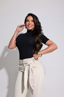 Calça Jeans Modeladora Curva dos Sonhos Creme - REF58